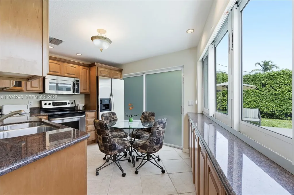 2607 Holy Cross Lane Lake Worth FL 33460