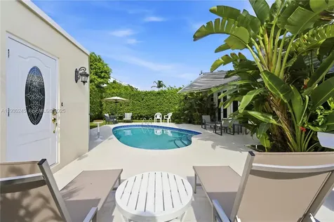 2607 Holy Cross Lane Lake Worth FL 33460