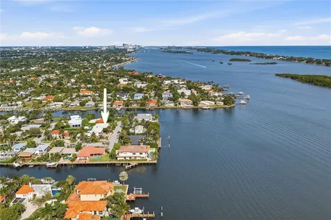 2607 Holy Cross Lane Lake Worth FL 33460