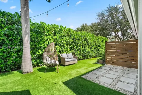 10370 SE Jupiter Narrows Drive Hobe Sound FL 33455