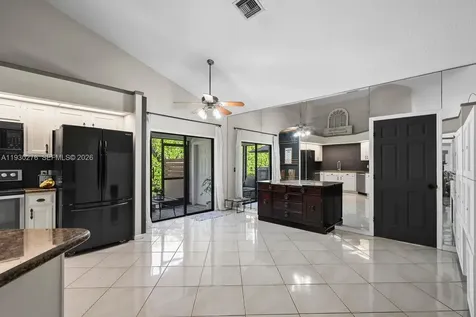 10370 SE Jupiter Narrows Drive Hobe Sound FL 33455