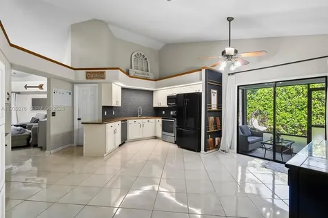 10370 SE Jupiter Narrows Drive Hobe Sound FL 33455