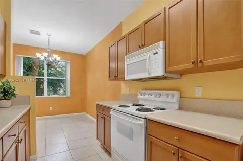 445 Rainbow Springs Terrace Royal Palm Beach FL 33411