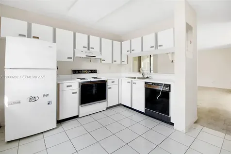 3553 Magellan Circle Aventura FL 33180