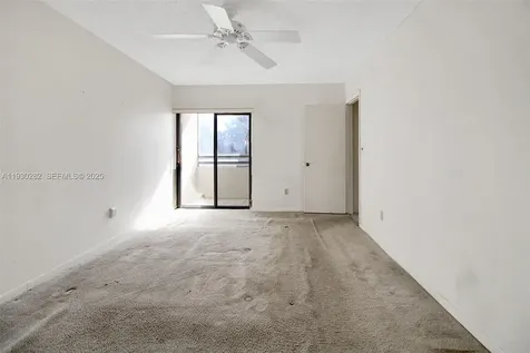 3553 Magellan Circle Aventura FL 33180