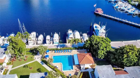 3553 Magellan Circle Aventura FL 33180
