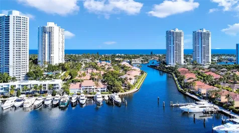 3553 Magellan Circle Aventura FL 33180