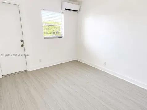 749 SE 15th Street Fort Lauderdale FL 33316