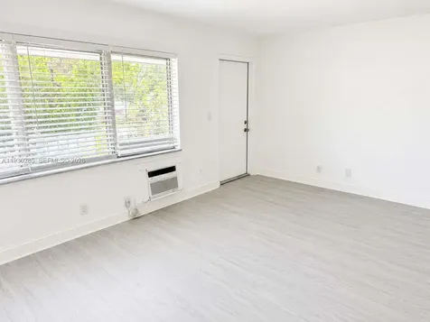 749 SE 15th Street Fort Lauderdale FL 33316