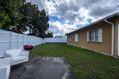 4151 SW 112th Court Miami FL 33165