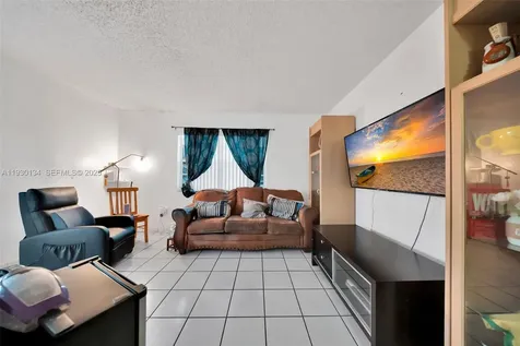115 NW 56th Avenue Miami FL 33126