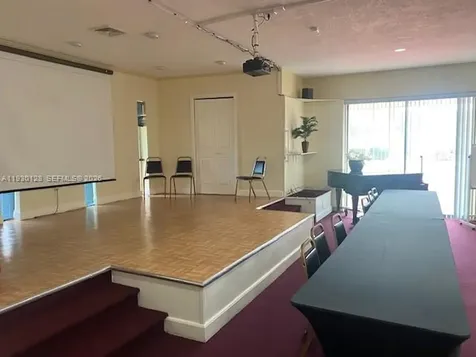 16823 SW 113th Avenue Miami FL 33157