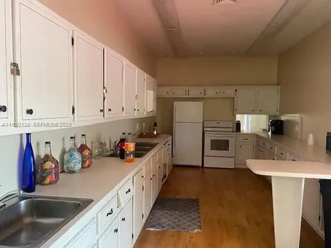 16823 SW 113th Avenue Miami FL 33157
