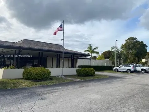 16823 SW 113th Avenue Miami FL 33157
