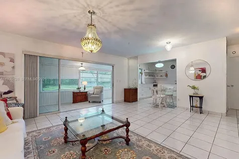 16823 SW 113th Avenue Miami FL 33157