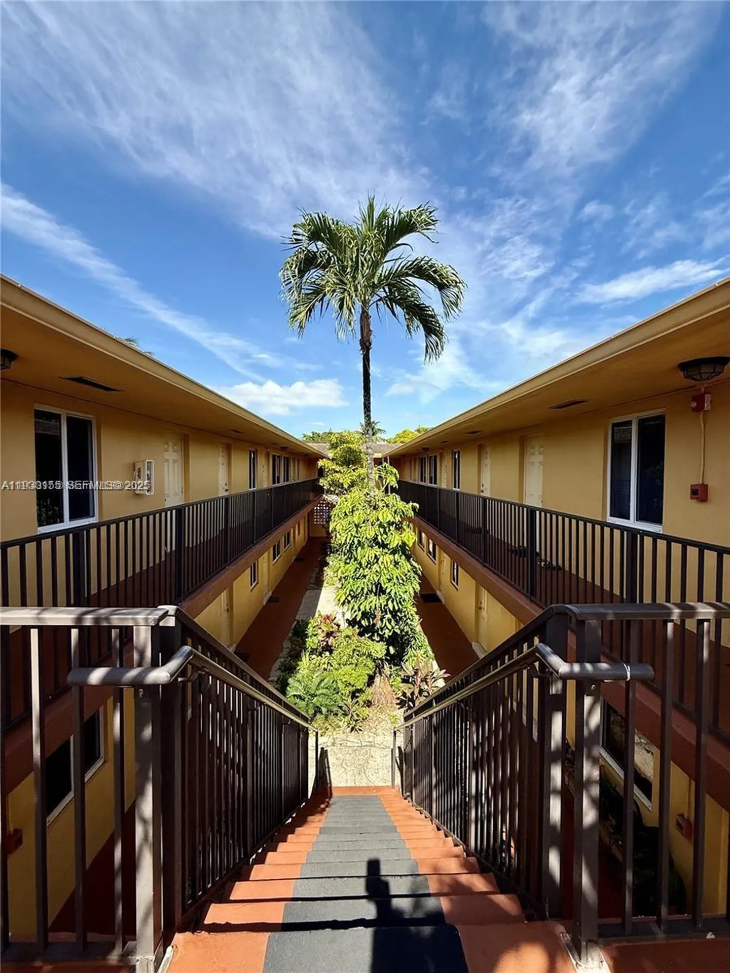 1733 Mayo Street Hollywood FL 33020
