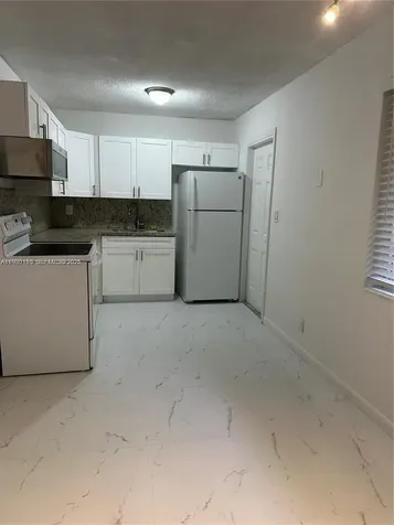 1733 Mayo Street Hollywood FL 33020
