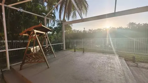 1035 Waterside Circle Weston FL 33327