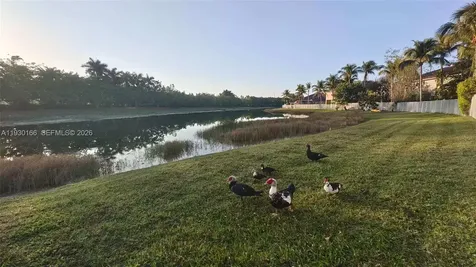 1035 Waterside Circle Weston FL 33327