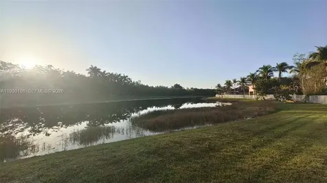1035 Waterside Circle Weston FL 33327
