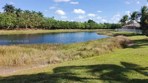 1035 Waterside Circle Weston FL 33327