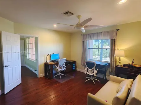 1035 Waterside Circle Weston FL 33327
