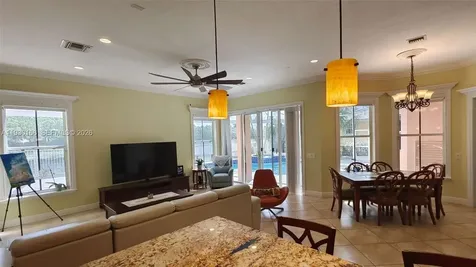 1035 Waterside Circle Weston FL 33327