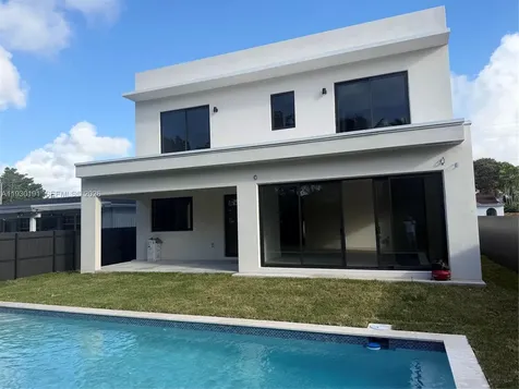 6444 SW 26th Street Miami FL 33155