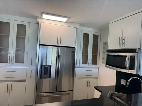 100 Bayview Drive Sunny Isles Beach FL 33160