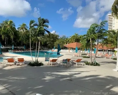 100 Bayview Drive Sunny Isles Beach FL 33160