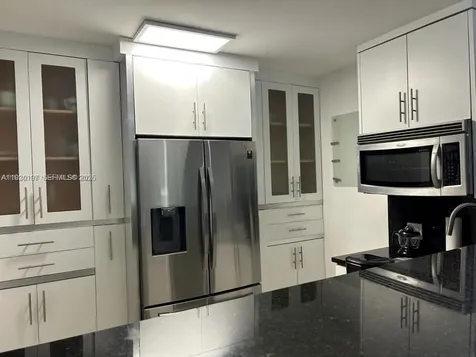 100 Bayview Drive Sunny Isles Beach FL 33160