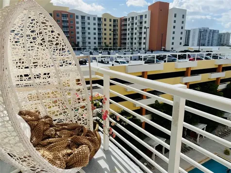 2775 NE 187 Street Aventura FL 33180