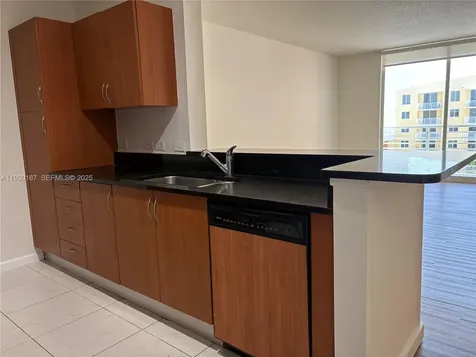 2775 NE 187 Street Aventura FL 33180