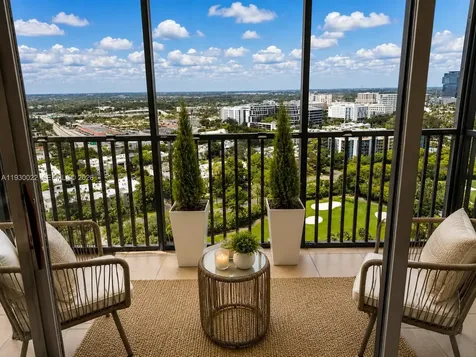 20335 W Country Club Drive Aventura FL 33180