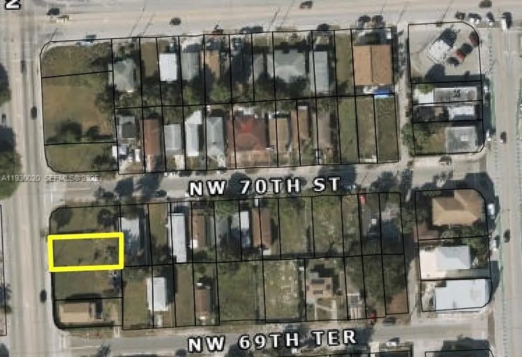 6973 NW 17th Avenue Miami FL 33147