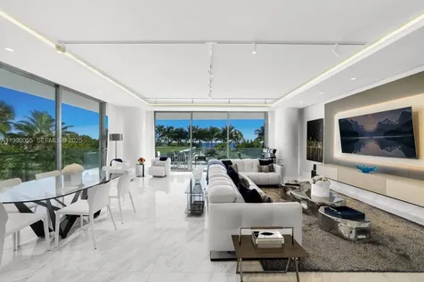 10203 Collins Avenue Bal Harbour FL 33154