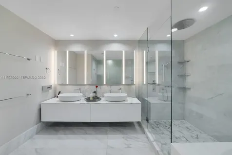 10203 Collins Avenue Bal Harbour FL 33154