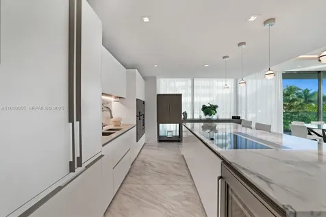 10203 Collins Avenue Bal Harbour FL 33154