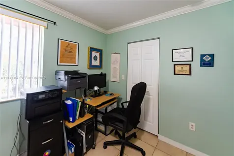 63 NW 17th Place Miami FL 33125
