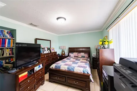 63 NW 17th Place Miami FL 33125