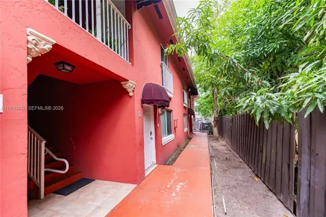 63 NW 17th Place Miami FL 33125