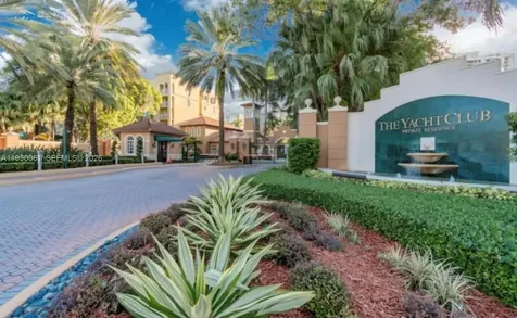 19801 E Country Club Drive Aventura FL 33180
