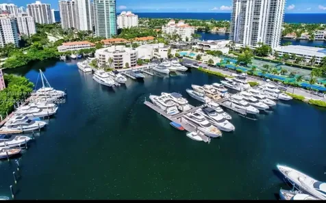 19801 E Country Club Drive Aventura FL 33180