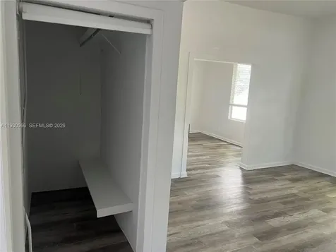 842 SW 12th Avenue Miami FL 33130