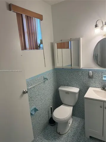 5147 NW 1st Street Miami FL 33126