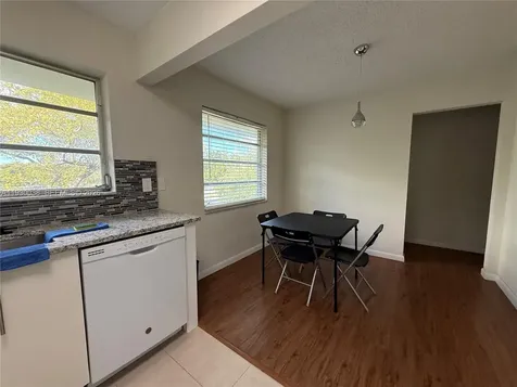 900 Tallwood Avenue Hollywood FL 33021