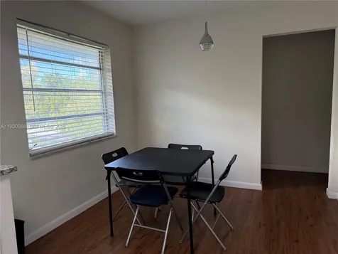 900 Tallwood Avenue Hollywood FL 33021
