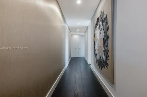 18555 Collins Avenue Sunny Isles Beach FL 33160