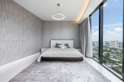 18555 Collins Avenue Sunny Isles Beach FL 33160