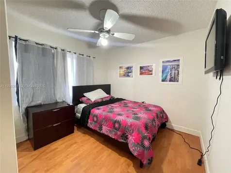 2955 NW 102nd Street Miami FL 33147